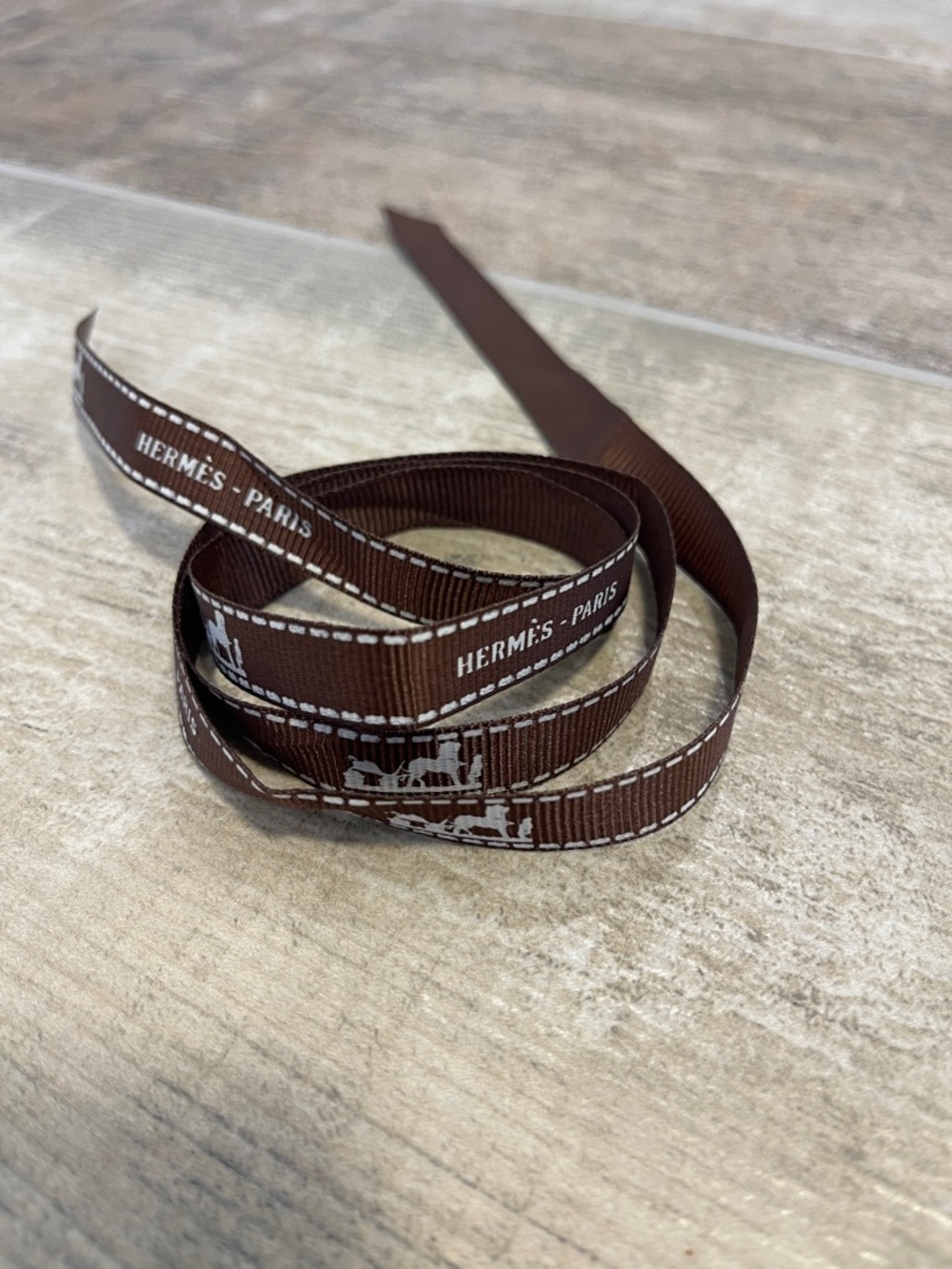 Hermès Brown and White Logo Grosgrain Ribbon